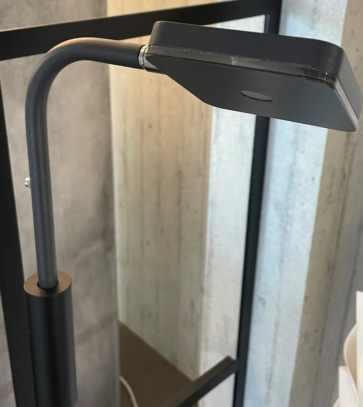 Akku-Stehleuchte 12744 Schwarz Aluminium ca. 130cm