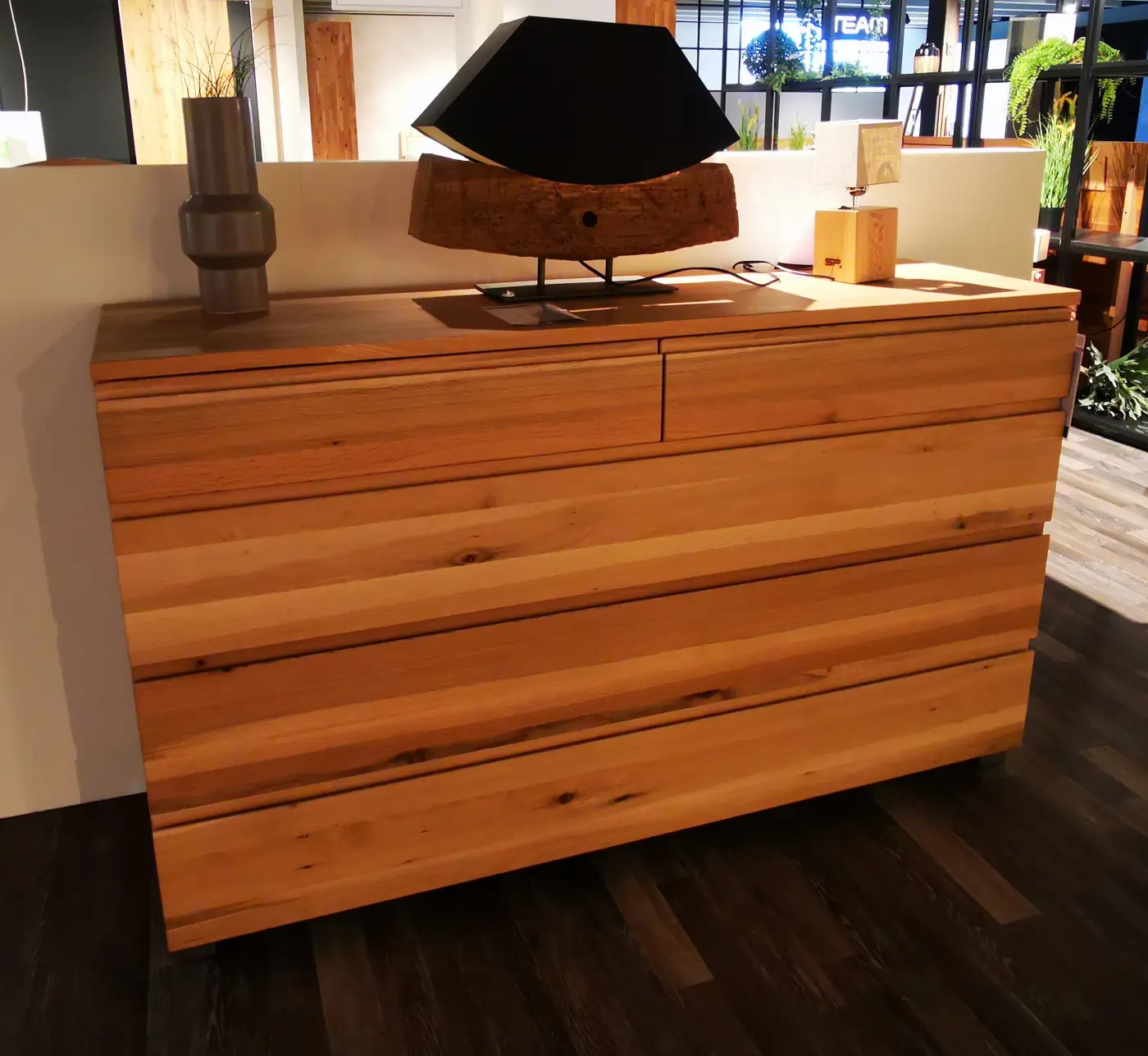 Kommode 22167 Sumpfeiche geölt ca. 150x91x47cm