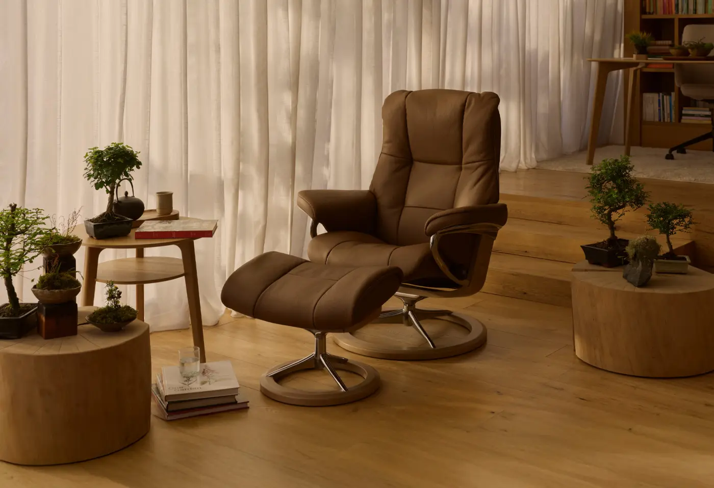 Ruhesessel Mayfair Leder Batick 093 09 Mole von Stressless ca. 83x102x74cm