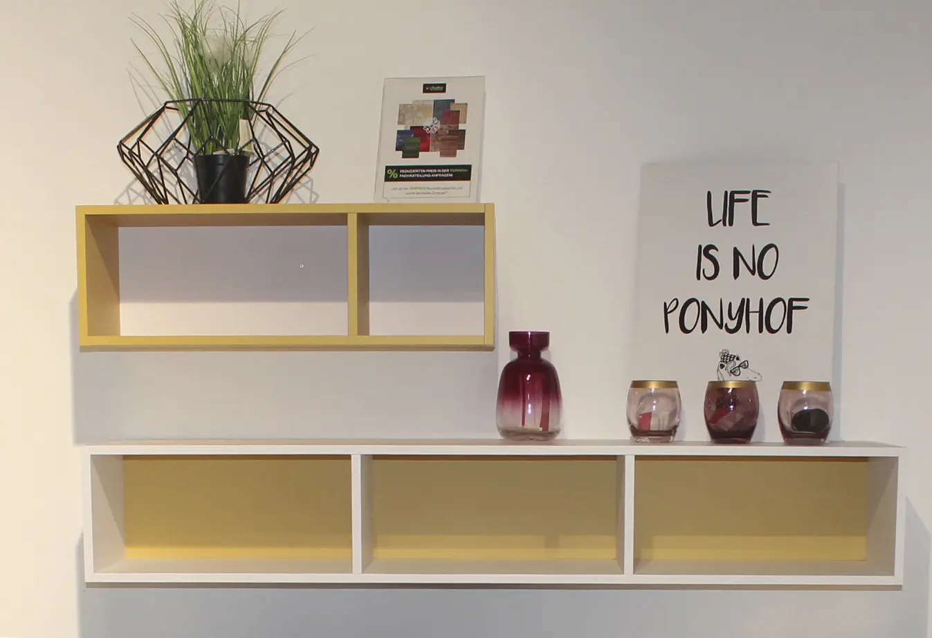 Wandboard 20629.. Dekor Alaska weiss ca. 115,2x19,2x26cm