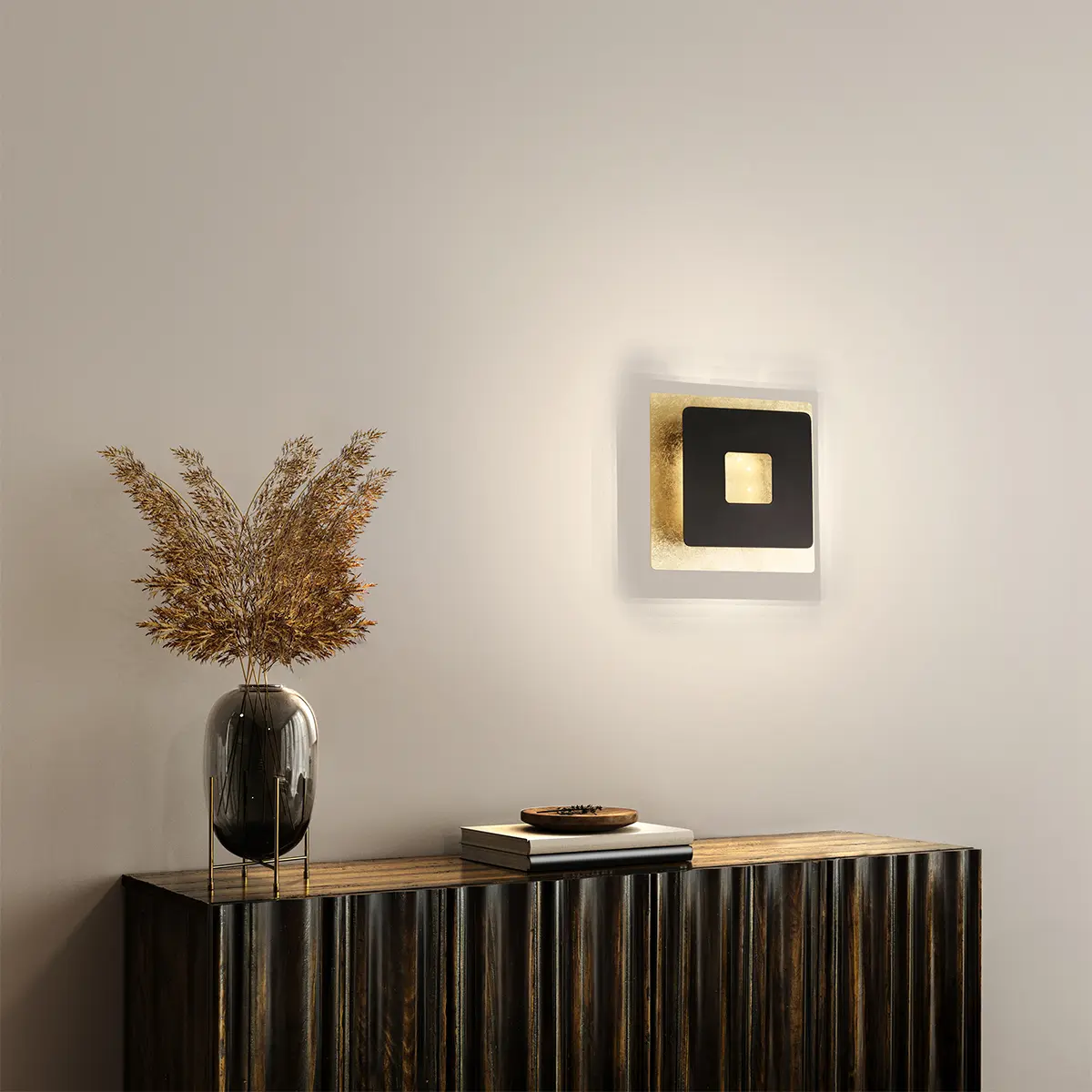 LED-Wandleuchte 21889.. Schwarz, Blattgold Metall ca. 18x18cm