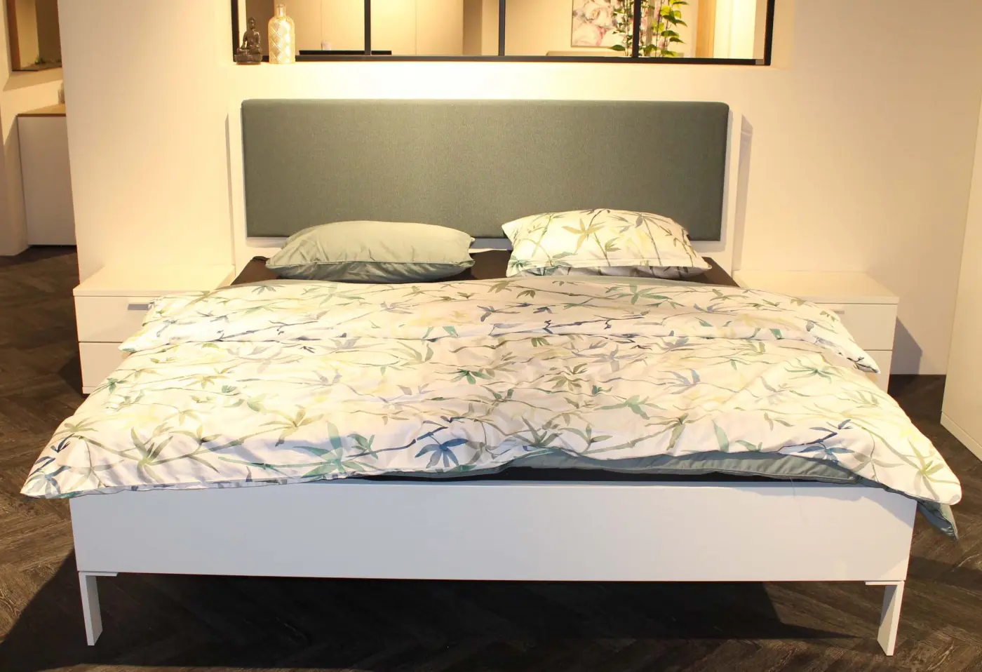 Bettanlage Vernate Lack weiss ca. 180x200cm