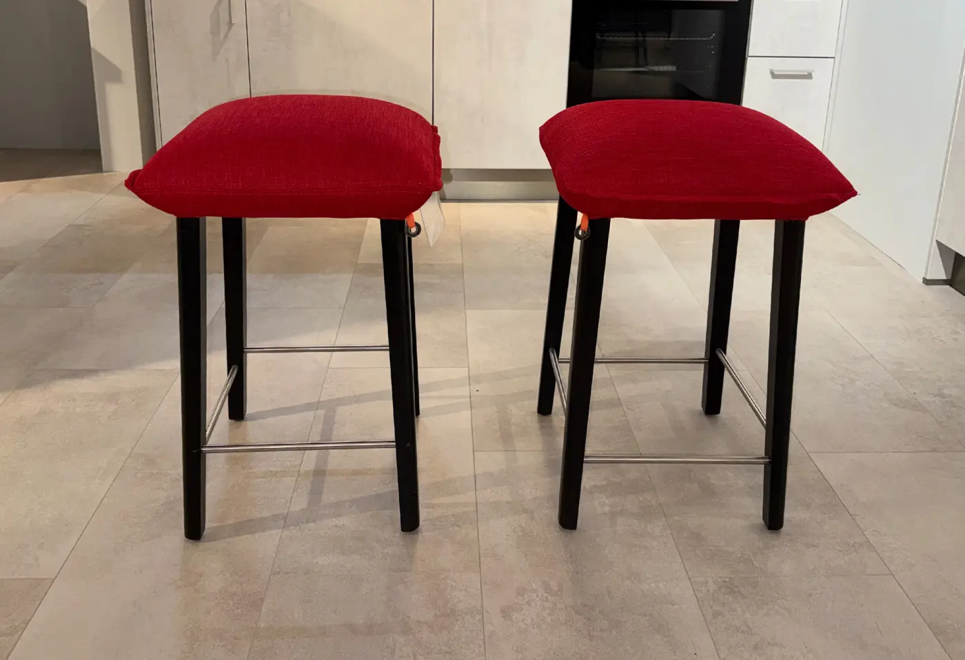 Barhocker-Set 25367.. Rot hiphop Stoff ca. 42x65cm