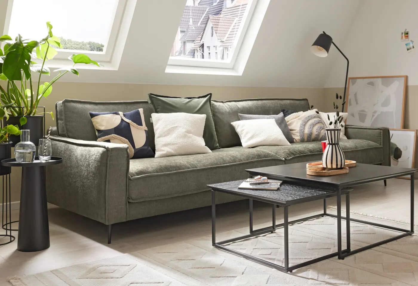 Sofa Roomio No. 4102 von Roomio Stoff Yelda green / PG 8 ca. 312cm