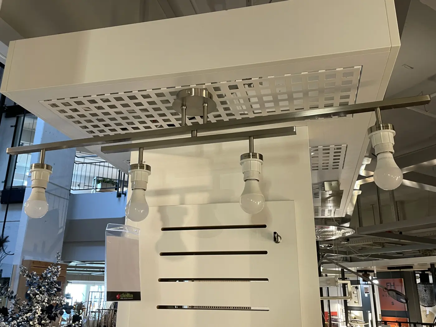 Deckenleuchte ohne Glas 11030.. Nickel matt Metall ca. 110cm