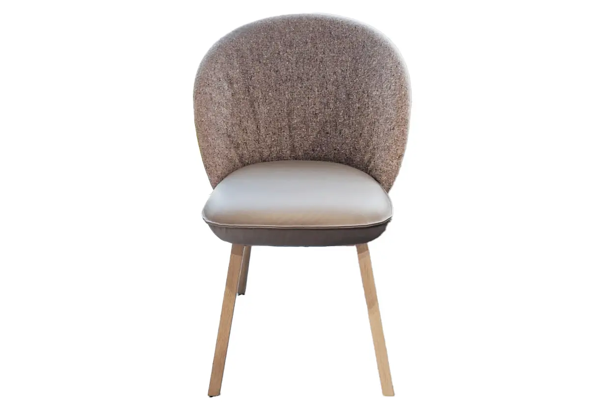 Stuhl Flor von Team 7 Sitz: Leder Origon mittelgrau / Rücken: Stoff Ripley ca. 57x87x62cm