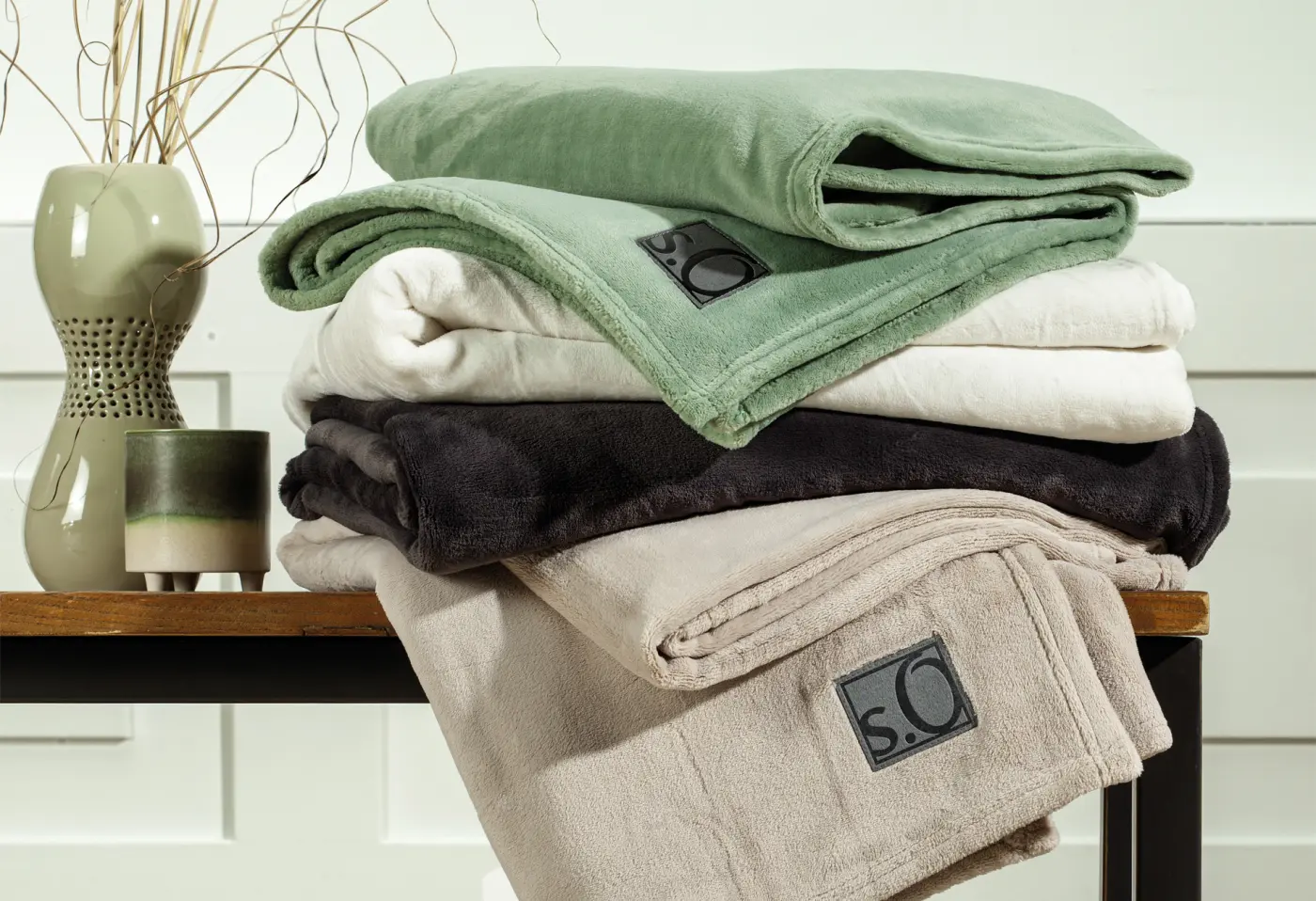 Kuscheldecke 150x210 s.Oliver, anthrazit, 880 anthrazit 100% Polyester ca. 200x150cm