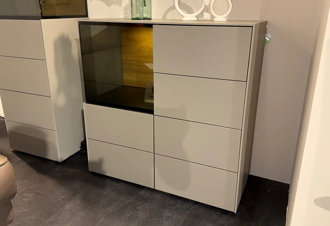 Sideboard 18229.5.. Eiche massiv gebürstet ca. 91,6x92,2x42,3cm