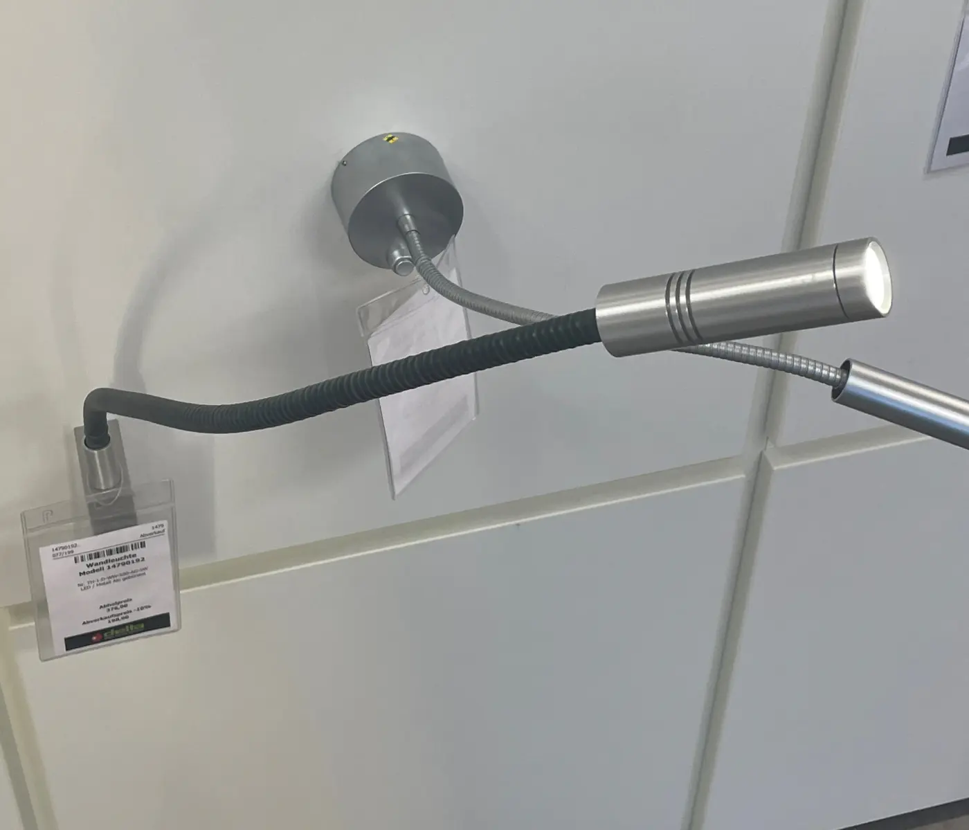 Wandleuchte 14790192.. Aluminium gebürstet, Schwarz Metall