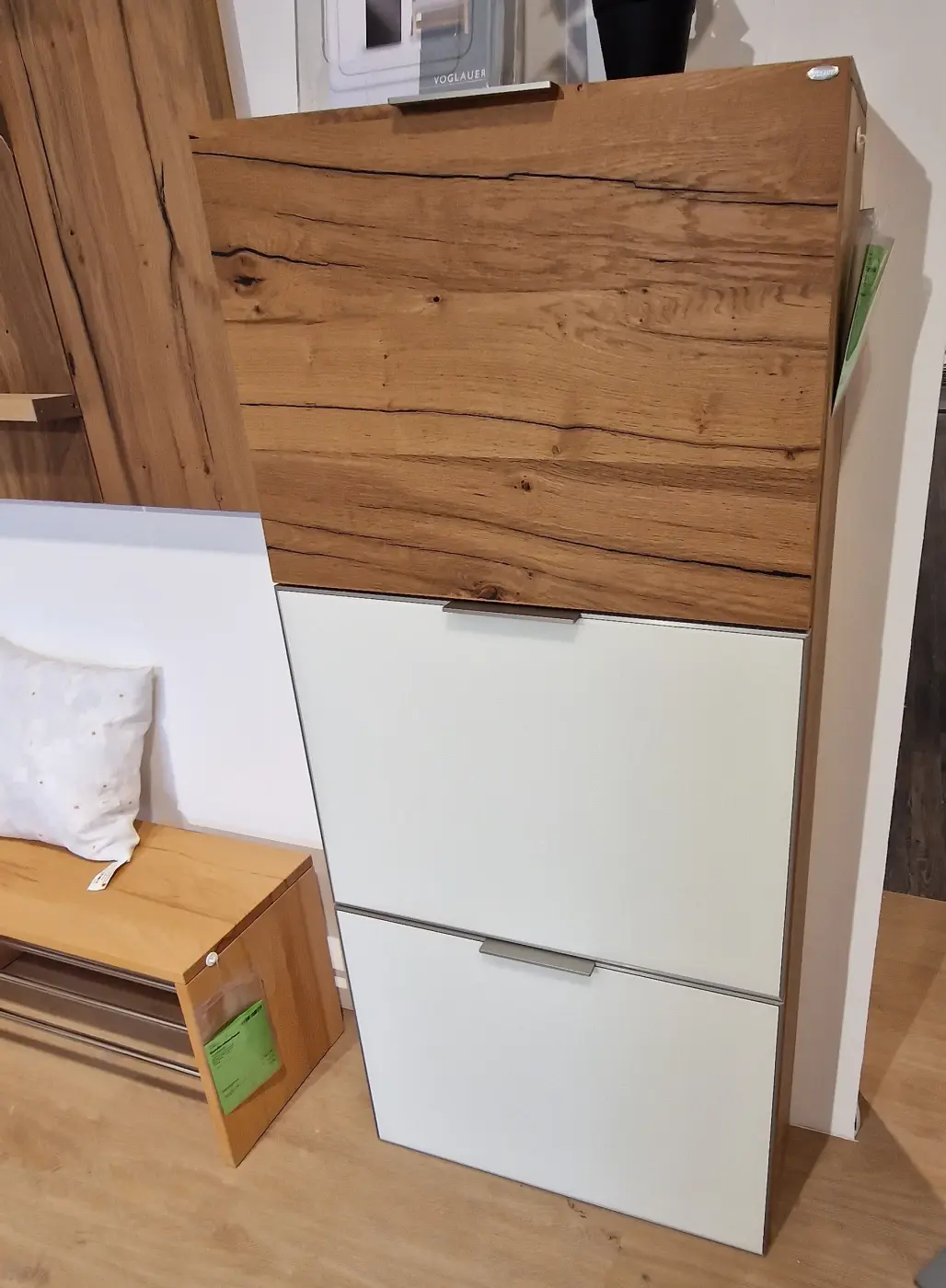 Garderobe V-Alpin Dielen Eiche und Weiss von Voglauer Eiche