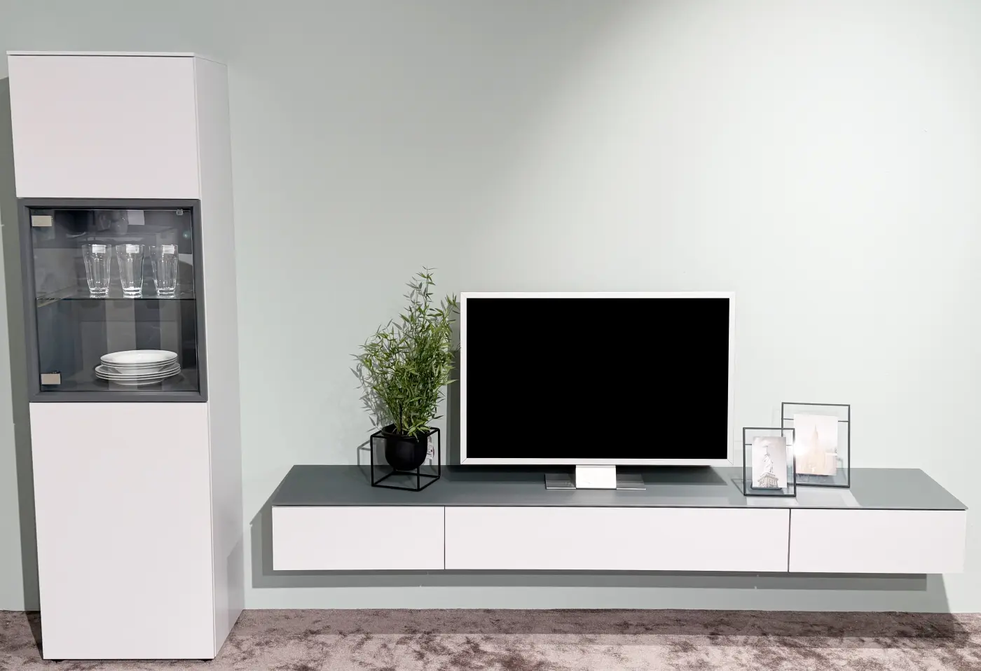 Wohnwand 3784.65.. Telegrau matt lackiert, basaltgrau