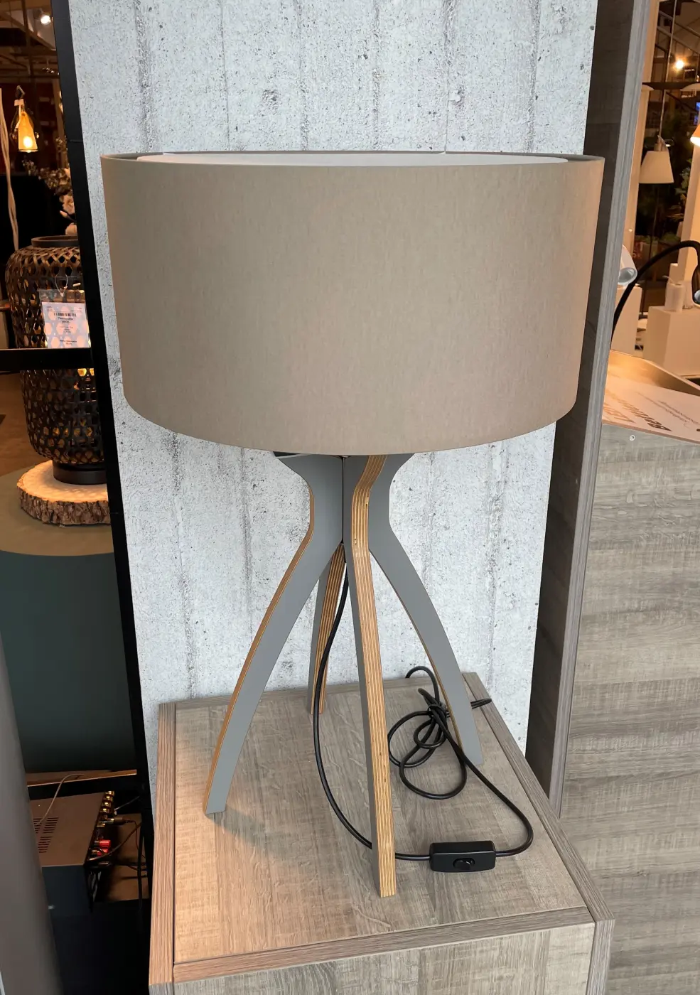 Tischleuchte 12698.1. Grau Multiplex, Stoff ca. 38x45cm