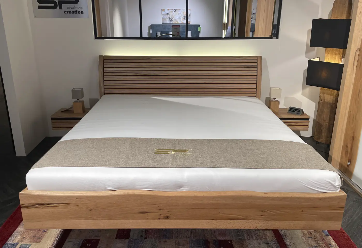 Bettanlage 22166.1.. Sumpfeiche geölt ca. 180x200cm