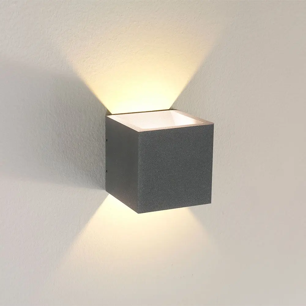 LED-Wandleuchte 13601.. Aluminium gebürstet Aluminium ca. 10x10x10cm