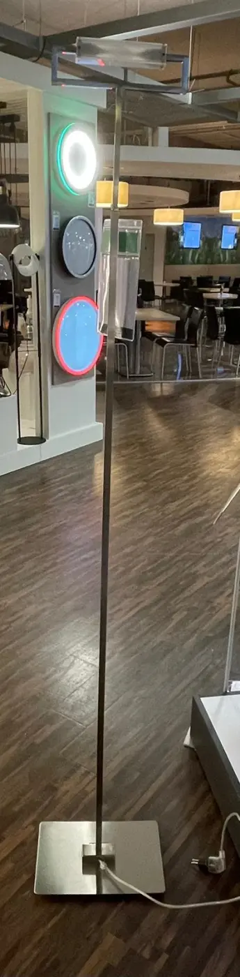 Stehlampe 20500016.. Nickel